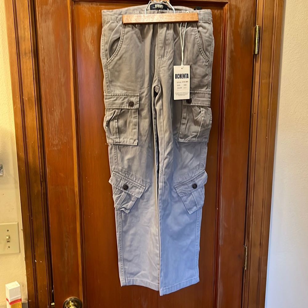 Ochenta size 160 (~US 10) cargo pants w/adjustable waist. Gray. New with tag